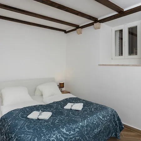Casa de hóspedes & Verdi Dubrovnik
